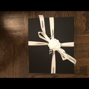 Brand new Chanel box/bag/ribbon